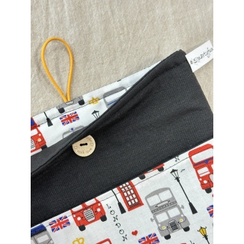 Funda Protectora "Londres" Negro con bolsillo