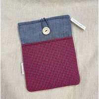 Funda Protectora "Vichy Burdeos" para Ebook, con bolsillo