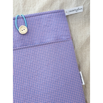 Funda Protectora "Vichy Malva" con bolsillo