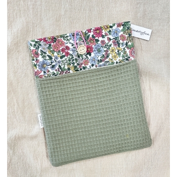 Funda Protectora "Verbena" con bolsillo