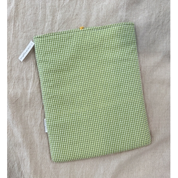 Funda Protectora "Vichy Verde" con bolsillo